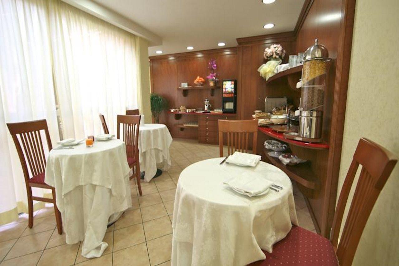 Hotel Citta 2000 Rzym Zewnętrze zdjęcie