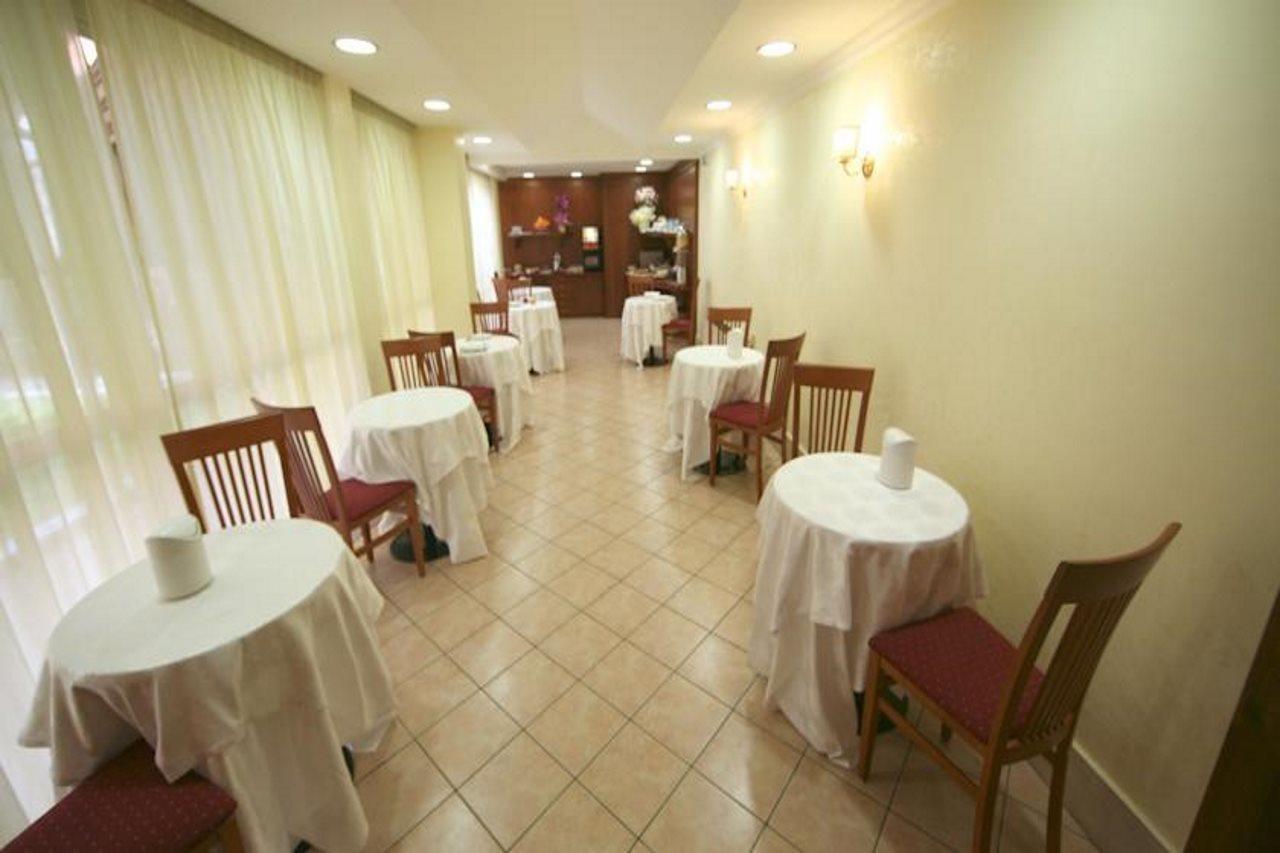 Hotel Citta 2000 Rzym Zewnętrze zdjęcie
